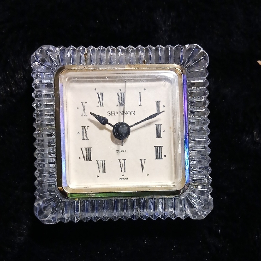 SHAN Clear Glass Square Clock with Roman Numerals